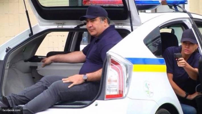 Саакашвили попался на взятке через 13 дней после назначения