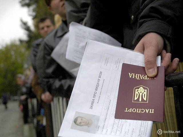 С Шенгеном можешь ты не быть - ЕС заворачивает паспорта Украины
