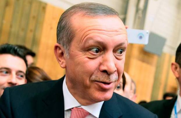 Запад ставит Эрдогана в угол, но не вычеркивает из списка «своих»