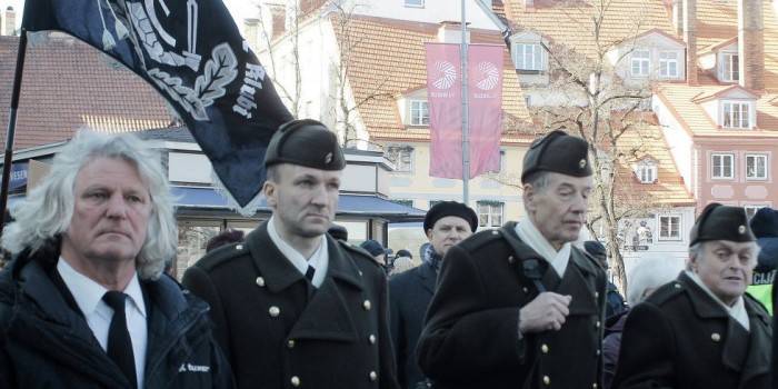Латвия не пустила немецких антифашистов протестовать против марша легионеров СС