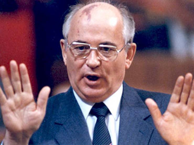 На Горбачева пожаловались в Генпрокуратуру