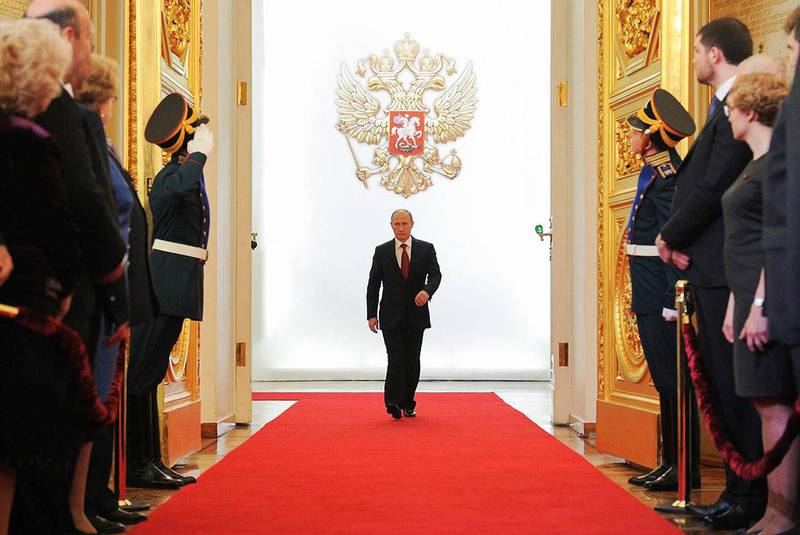 Как Путин может вернуть России ее былое величие и могущество Как Путин может вернуть России ее былое величие и могущество