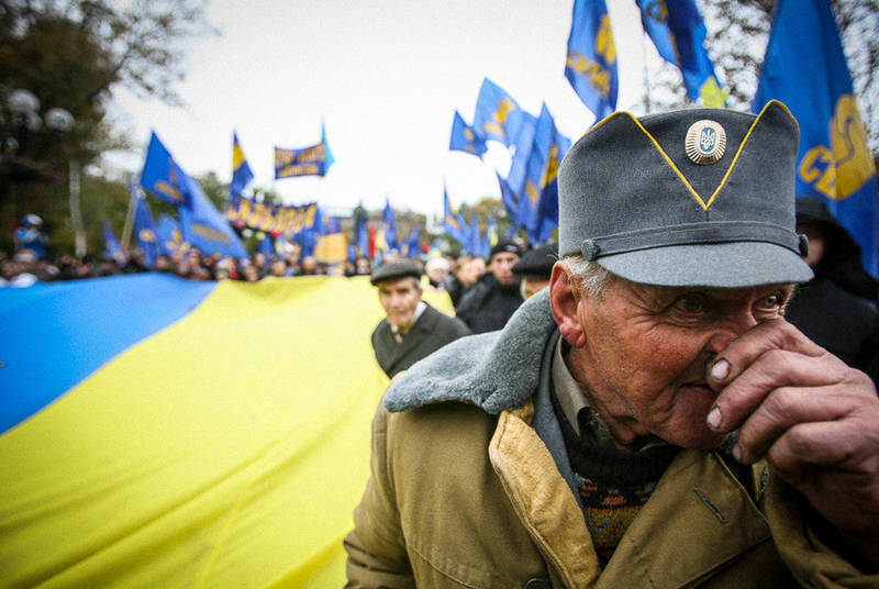Украинские националисты попытались представить, возможен ли для них мир с РФ Украинские националисты попытались представить, возможен ли для них мир с РФ