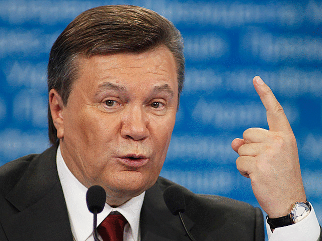 Украина задолжала Януковичам за «стряпчих»