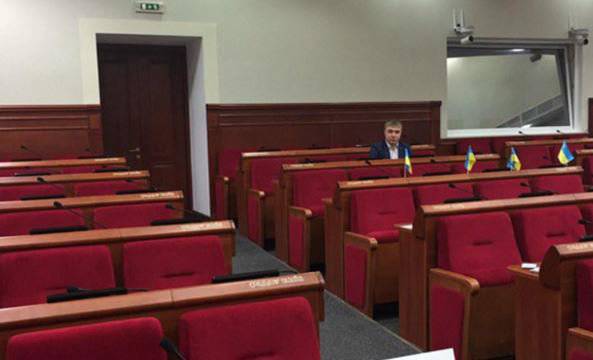 Киевские депутаты систематически «прогуливают» работу
