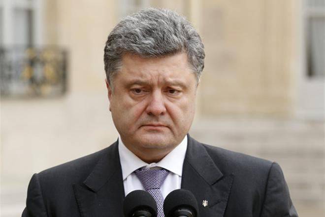 Порошенко призвал ужесточить санкции против России