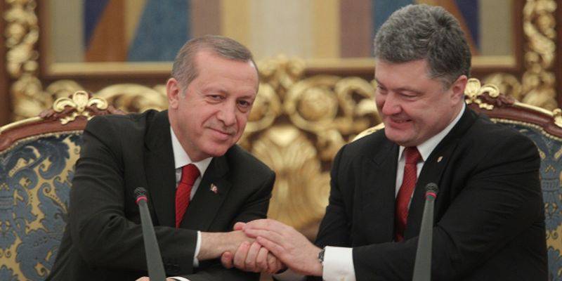 Порошенко с Эрдоганом жаждут мировой славы Порошенко с Эрдоганом жаждут мировой славы