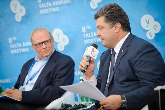 Швед Аслунд приведет Украину к развалу