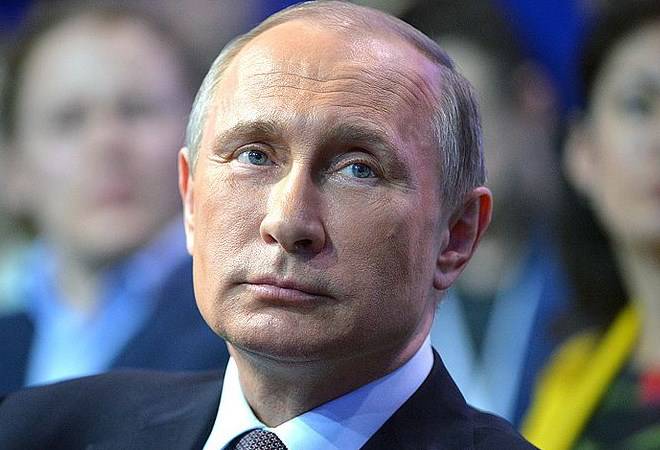 Владимир Путин принимает участие в третьем медиафоруме ОНФ