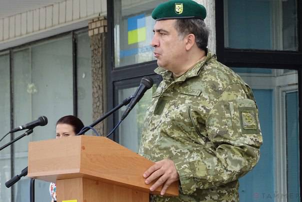 Саакашвили в панике бежит из Одессы