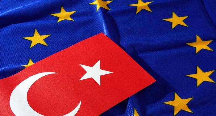 Отношения между Турцией и ЕС: сплошное лицемерие?