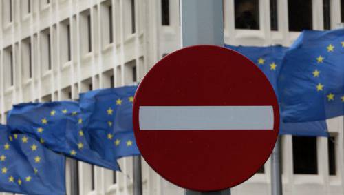 Политики ЕС протестуют против антироссийских санкций
