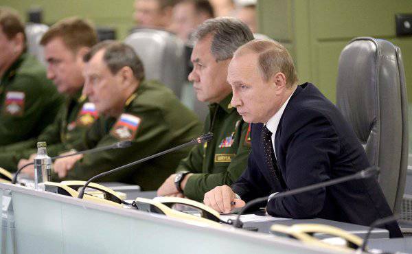 Война на несколько фронтов: Россию «просят» не расслабляться