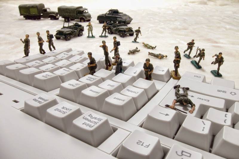 Прибалтийские элиты заболели манией «гибридной войны» Прибалтийские элиты заболели манией «гибридной войны»