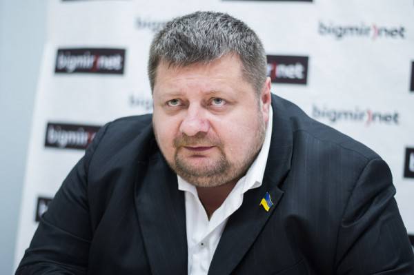 Мосийчук сравнил отставку Яценюка с перестановкой коек в борделе
