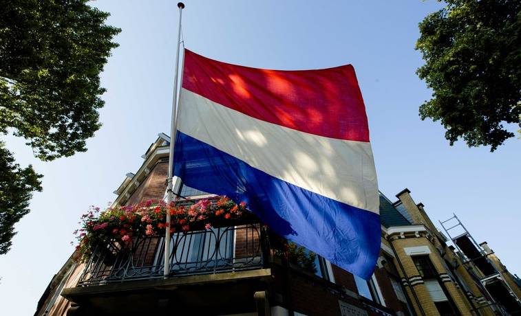 Что сделают власти Нидерландов с несогласными голландцами?