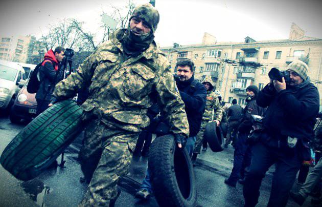 Майдан в Одессе: здание горсовета заблокировано