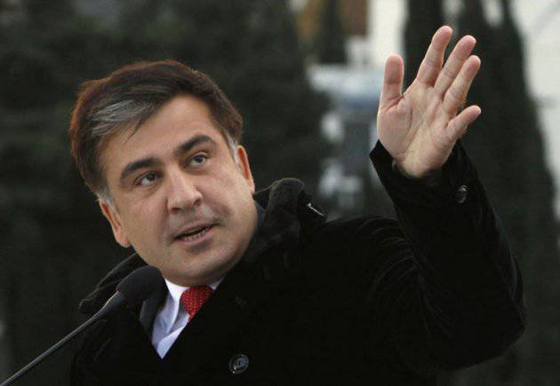 Саакашвили назвал новых министров третьесортными людьми