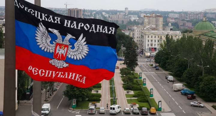 Гримасы Донбасса: Порошенко продаёт сепаратистам конфеты