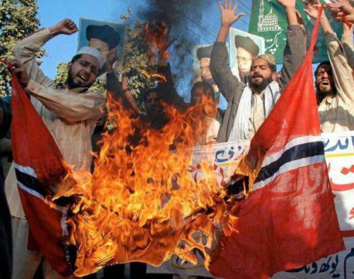 Норвежцы решили откупиться от мигрантов