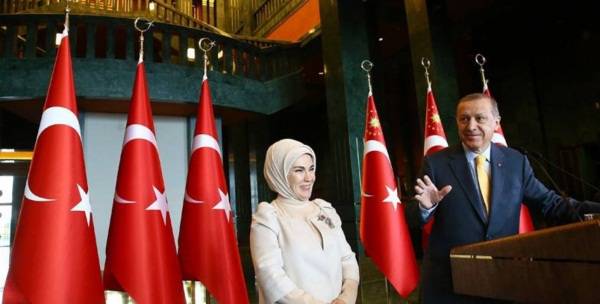 Слив засчитан: враги Эрдогана объединяются в разветвленную сеть