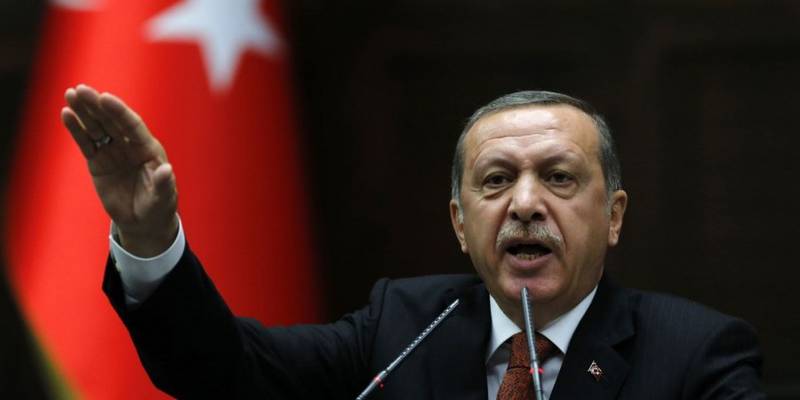 Реджеп Эрдоган ищет террористов в собственном парламенте