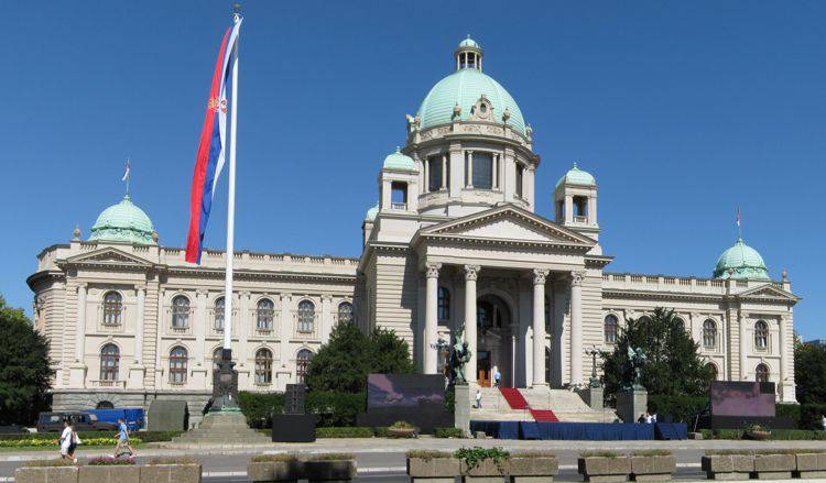 Сербские евроинтеграторы переизбрались на новый срок