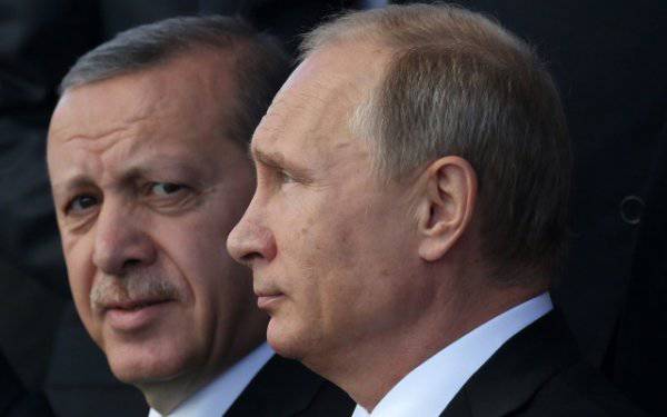 «Карабахский привет» Путину: Эрдоган добивается контакта с Россией?