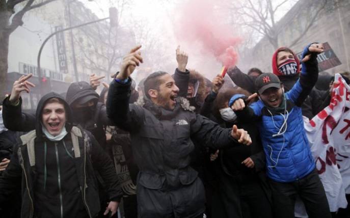 Французские власти опасаются «Майдана» в Париже