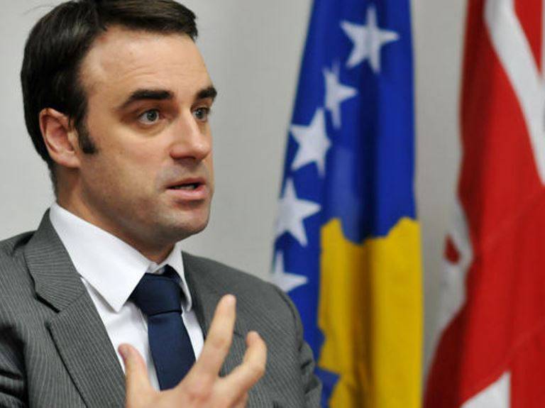О, Коннел: Объединение Косово и Албании - это звучит как угроза