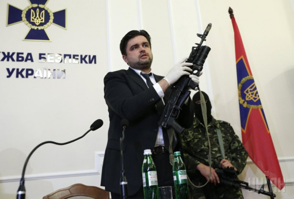 Киев четко дал понять Донбассу: никакого «особого статуса», только оккупация и война Киев четко дал понять Донбассу: никакого «особого статуса», только оккупация и война