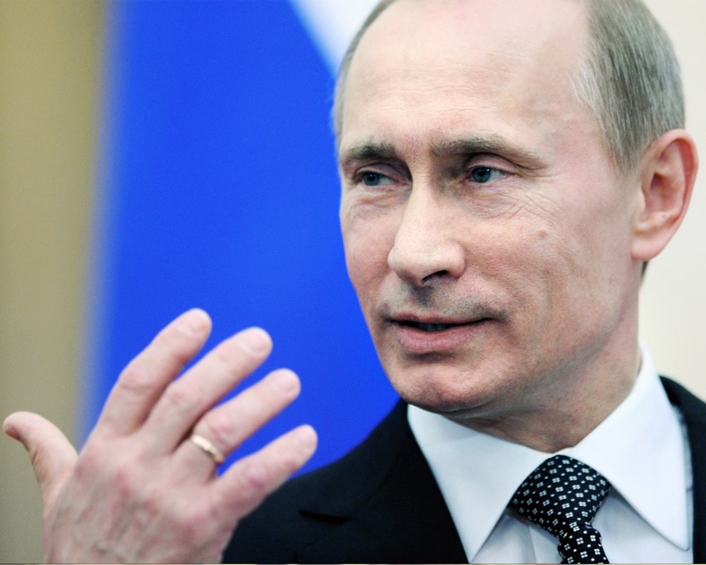 Путин вновь протягивает ЕС «руку помощи»