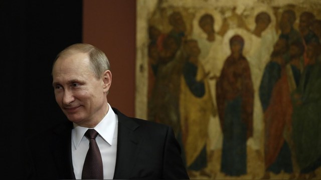 AT: Понять «загадочную» Россию Западу поможет возвращение к богу