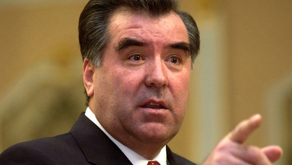 Референдум в Таджикистане сделал Эмомали Рахмона пожизненным президентом