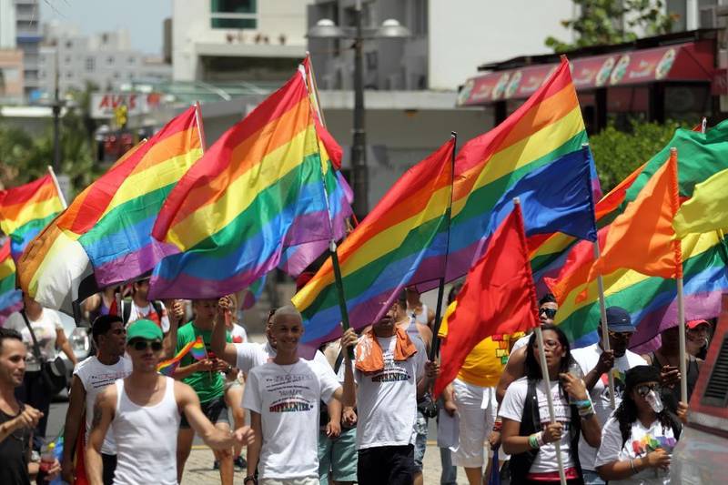 В Италии вступил в силу закон о легализации однополых браков