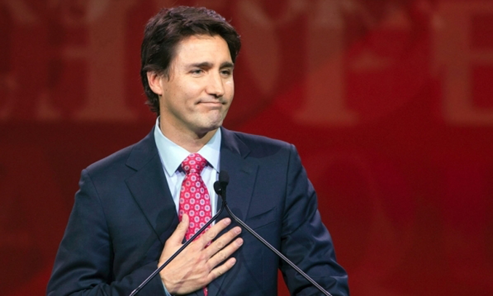 Премьер Канады толкнул и унизил женщину-депутата