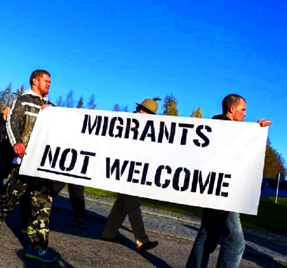 «Закрыть границы!»: Финны требуют не принимать беженцев и выйти из ЕС