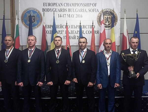 Как телохранители Порошенко "победили" Европу