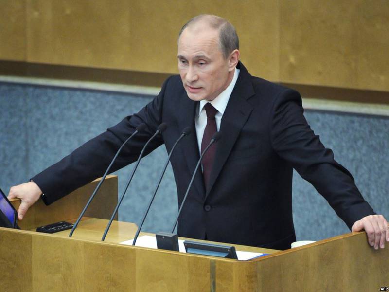Путин дал указание лишать мандатов депутатов-прогульщиков