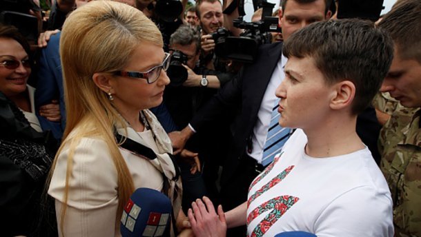 Савченко назвала Тимошенко "кремлевской су#кой" и не села с ней за стол