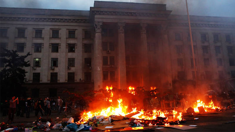 Западные правозащитники обвиняют Киев в саботаже расследования трагедии
