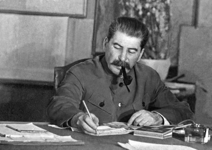 Сталин как педагог и теперь живее всех живых!