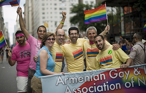 ЕС принуждает Армению принять законы по защите прав ЛГБТ и извращенцев