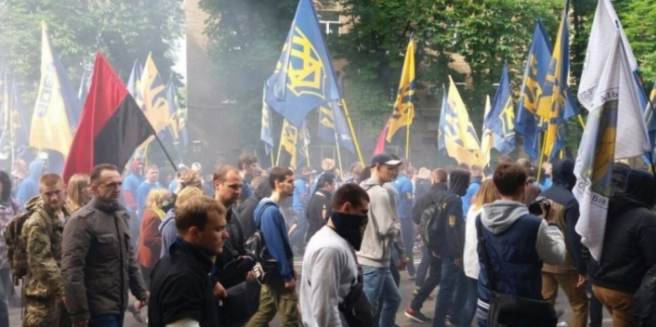 Марш нацистов в Киеве: Украина готовится к погромам