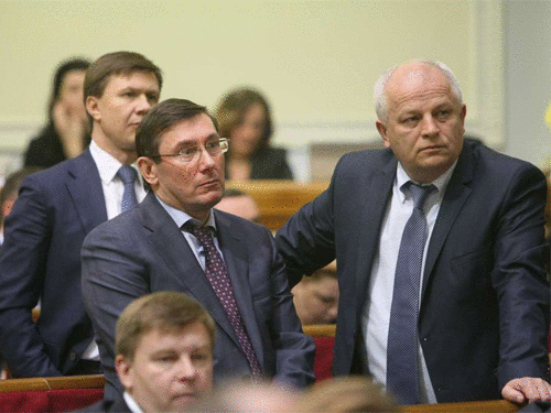 Генпрокурор Луценко без образования и другие маразмы Рады