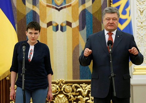 Порошенко: Как вернулась Савченко, так вернутся Донбасс и Крым