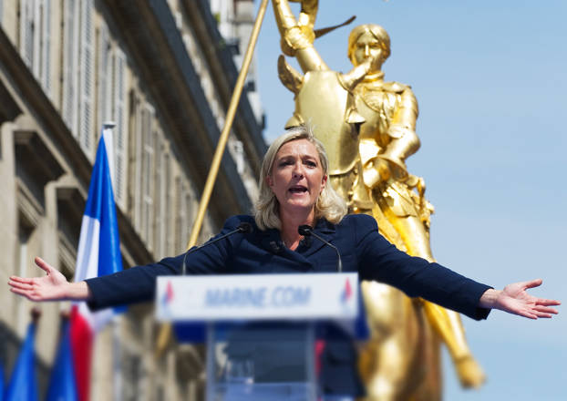 Национальный фронт и Марин Ле Пен за год до президентских выборов