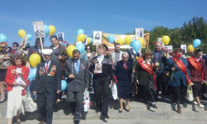 В Киеве хотят натравить Азов на «Бессмертный полк»