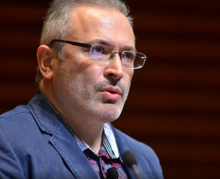 Ходорковский назвал условия для «бескровной смены власти» в России