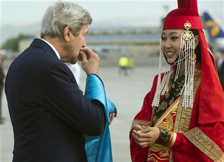 Джон Керри объявил Монголию «оазисом демократии»